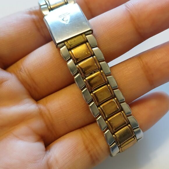 Vtg Croton Reliance Chevy Black Dial Two-Tone Women Watch WR 3ATM - 5 1/2\